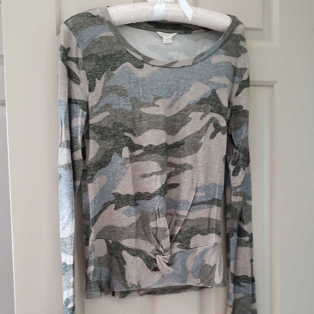 Aeropostale Camouflage Long Sleeve Top